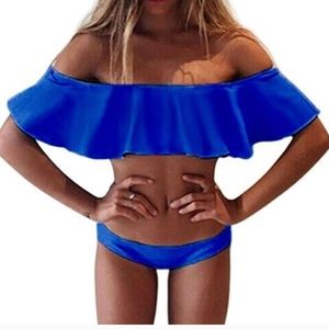 Off the shoulder bikini